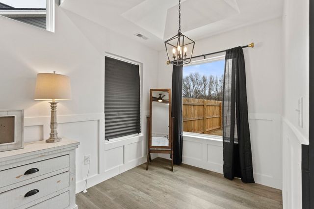 2010 Meadow Glen Court, Chesnee, SC 29323