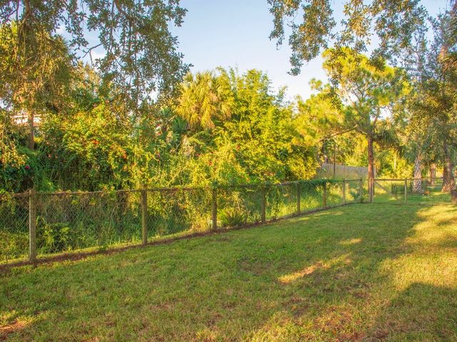 619 Carnival Terrace, Sebastian, FL 32958