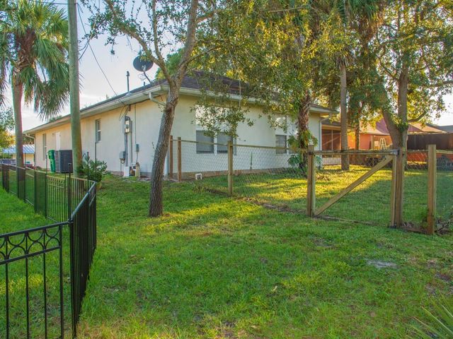 619 Carnival Terrace, Sebastian, FL 32958