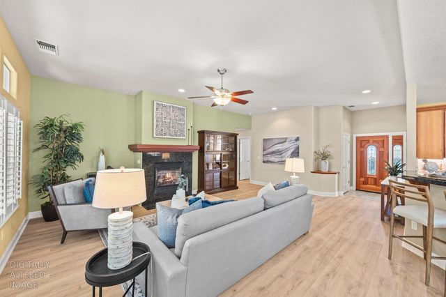 12565 Marcelais Ct, Auburn, CA 95603