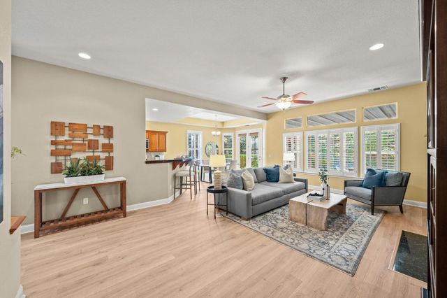 12565 Marcelais Ct, Auburn, CA 95603