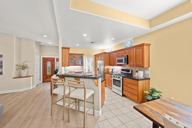 12565 Marcelais Ct, Auburn, CA 95603