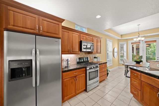 12565 Marcelais Ct, Auburn, CA 95603