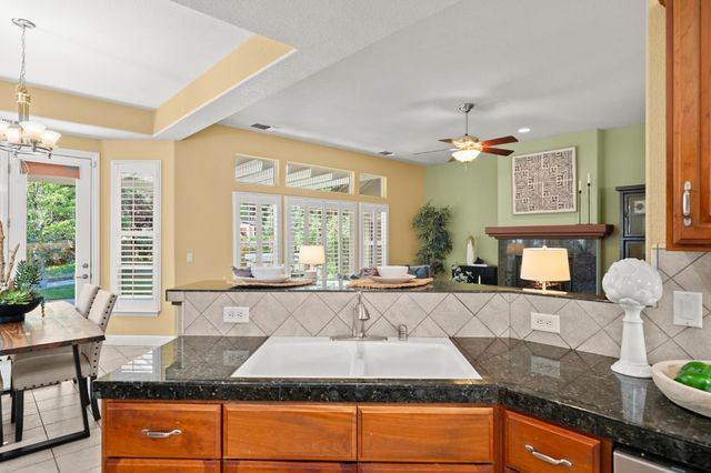 12565 Marcelais Ct, Auburn, CA 95603