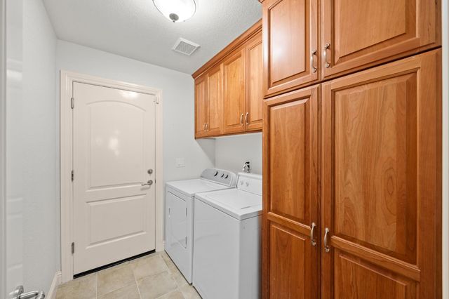 12565 Marcelais Ct, Auburn, CA 95603