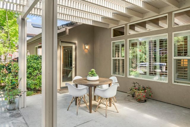 12565 Marcelais Ct, Auburn, CA 95603