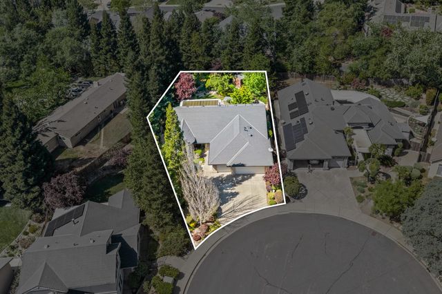 12565 Marcelais Ct, Auburn, CA 95603