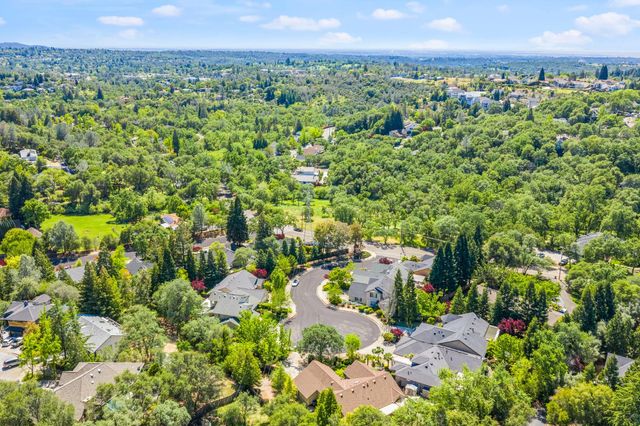 12565 Marcelais Ct, Auburn, CA 95603