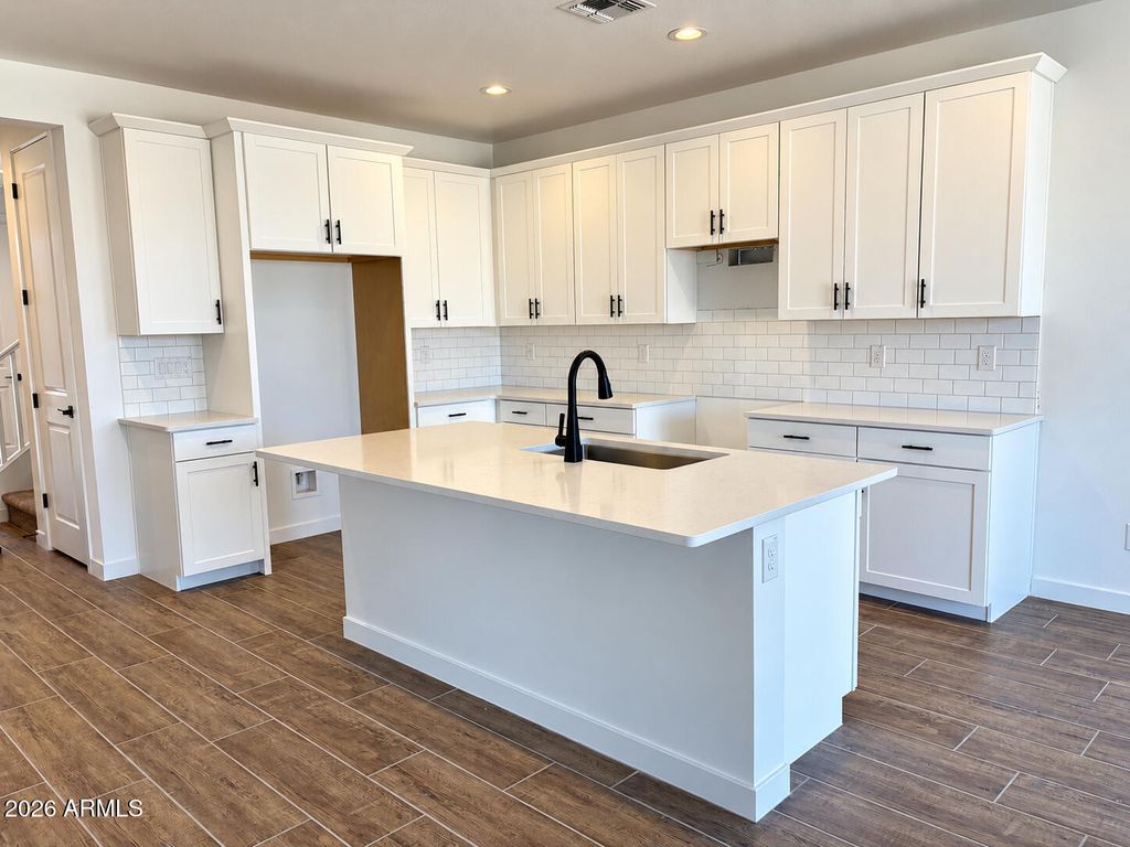 8028 W EATON Road, Phoenix, AZ 85035 — photo 2