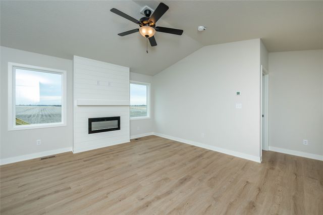 3727 NE 6th Street, Ankeny, IA 50021