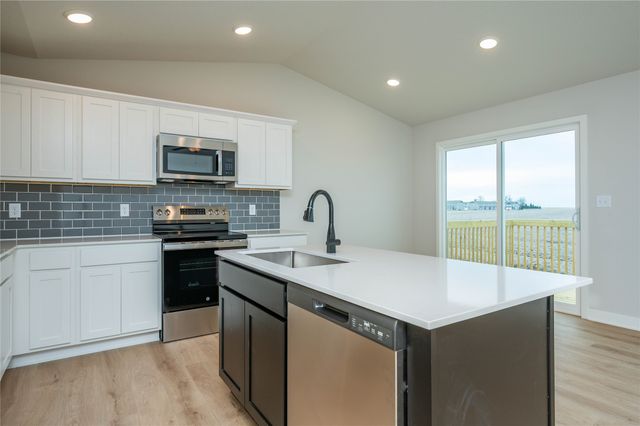 3727 NE 6th Street, Ankeny, IA 50021