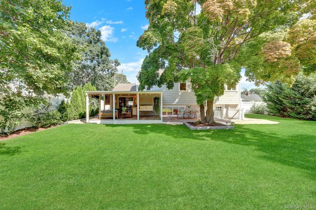 116 Washington Avenue, West Sayville, NY 11796