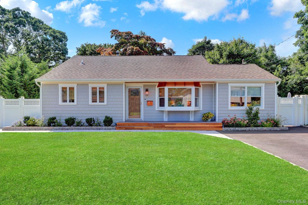 116 Washington Avenue, West Sayville, NY 11796