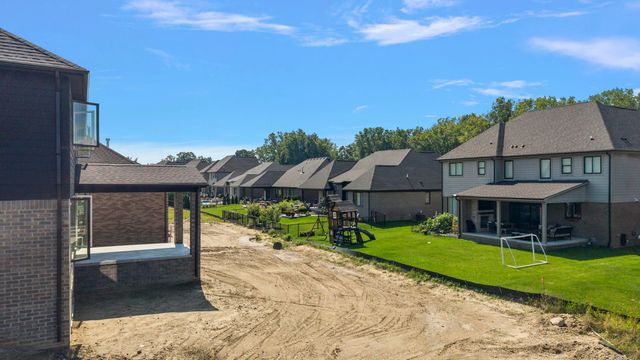54437 Palomino Drive, Shelby Twp, MI 48316