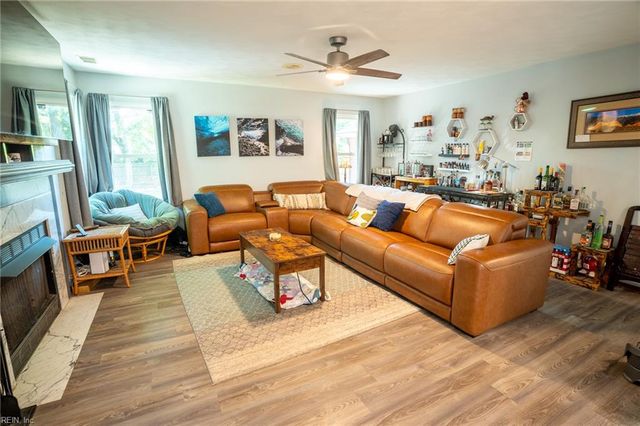 4100 Scotfield DR, Chesapeake, VA 23321