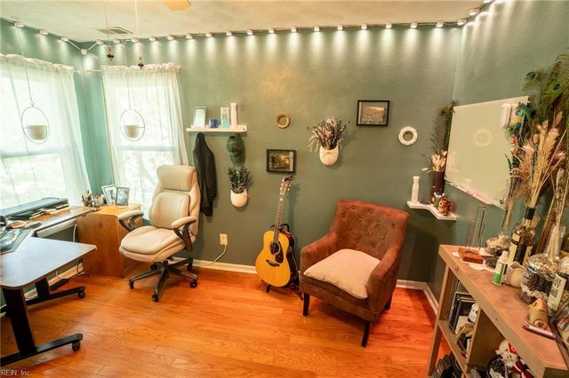 4100 Scotfield DR, Chesapeake, VA 23321