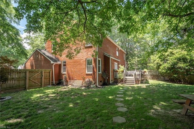 4100 Scotfield DR, Chesapeake, VA 23321
