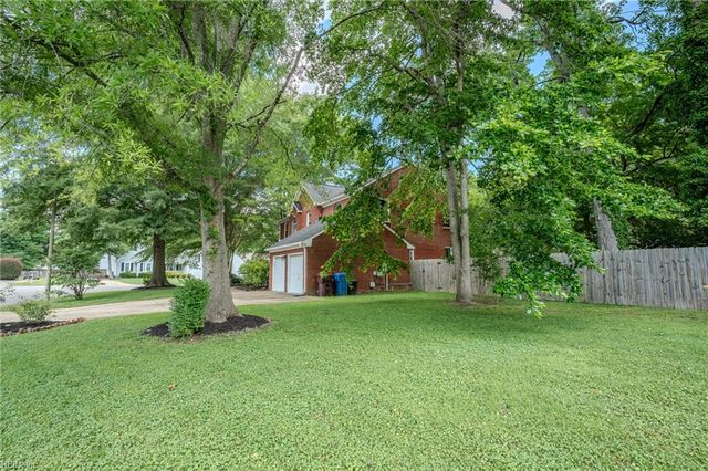 4100 Scotfield DR, Chesapeake, VA 23321