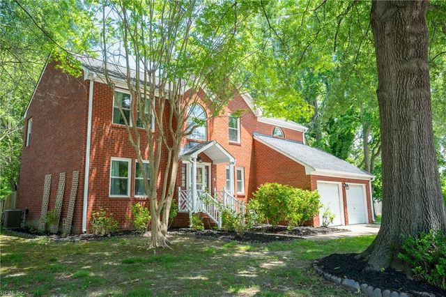 4100 Scotfield DR, Chesapeake, VA 23321