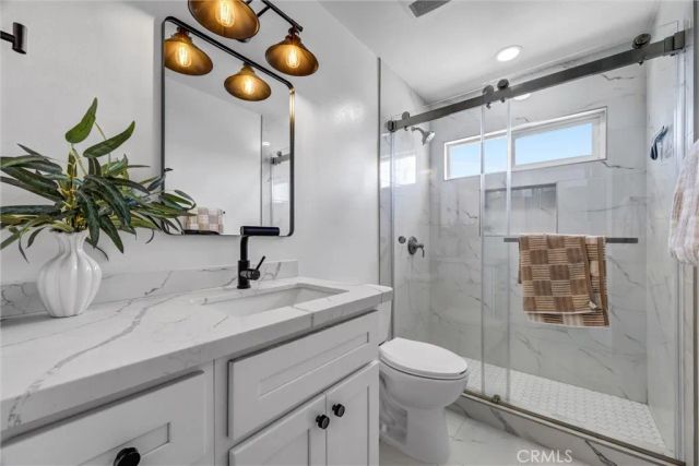 944 E Bastanchury, Placentia, CA 92870