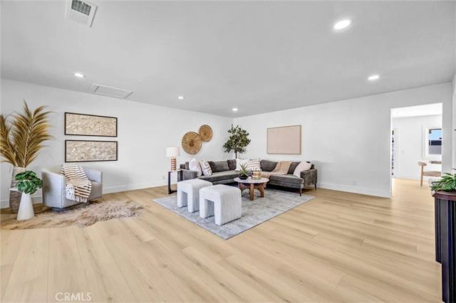 944 E Bastanchury, Placentia, CA 92870