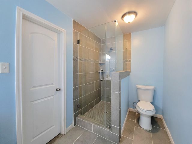 8310 Gulf Tree Lane, Houston, TX 77075