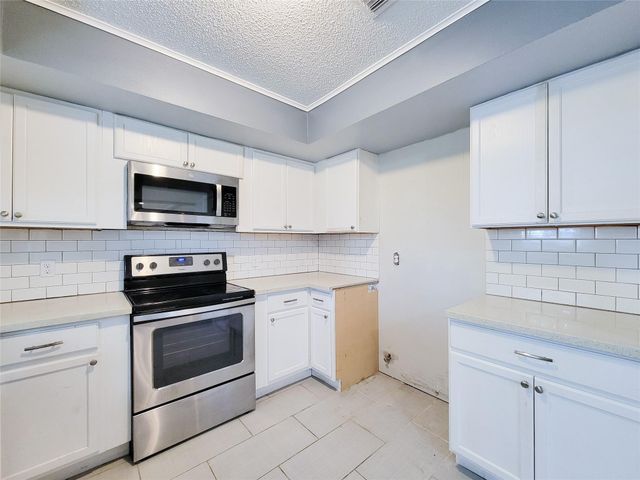 8310 Gulf Tree Lane, Houston, TX 77075