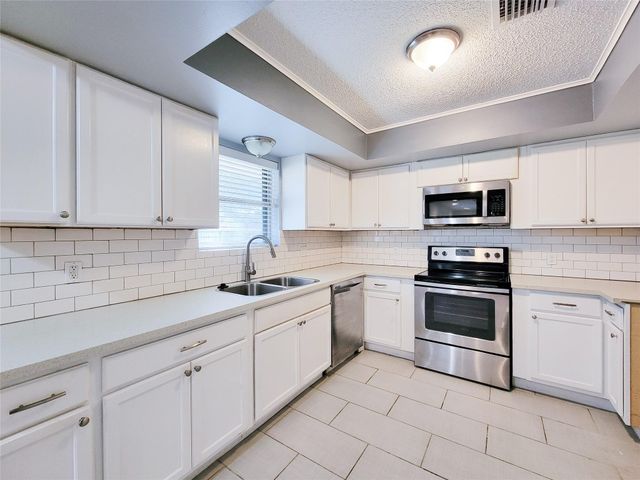 8310 Gulf Tree Lane, Houston, TX 77075