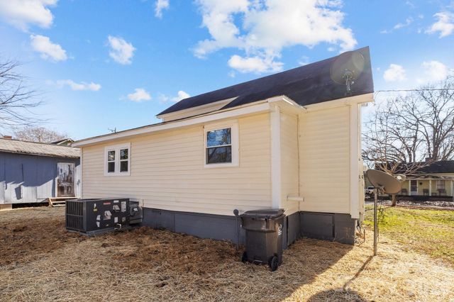 306 Ridge Street, Stanley, NC 28164