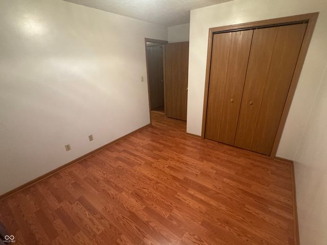 3906 E Teakwood Avenue, Terre Haute, IN 47805