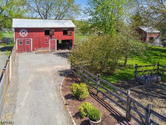 169 Stanton Rd, Readington Twp., NJ 08822