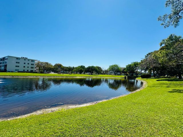 310 Grantham A 310, Deerfield Beach, FL 33442