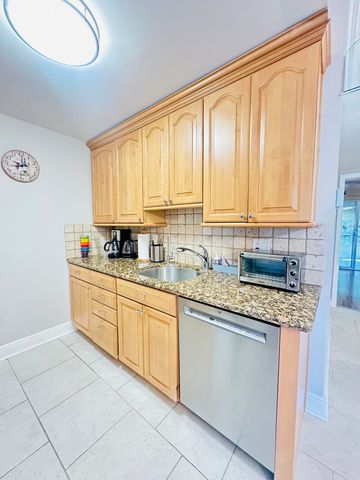 310 Grantham A 310, Deerfield Beach, FL 33442