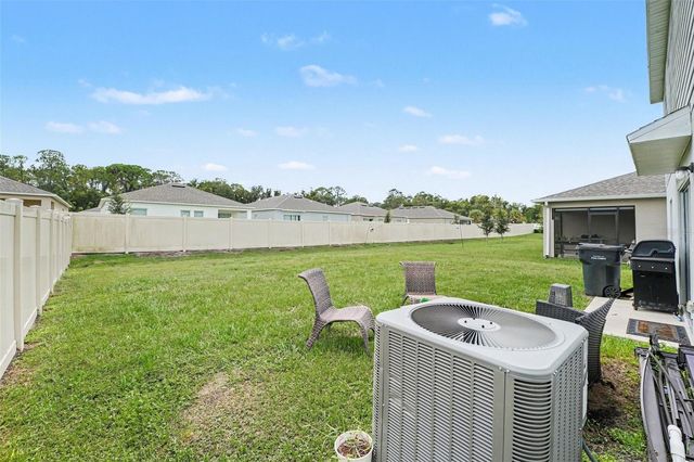 2051 ROSEWOOD CIRCLE, Lakeland, FL 33810