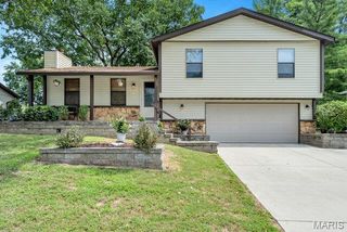 532 Chele Drive, St Charles, MO 63304