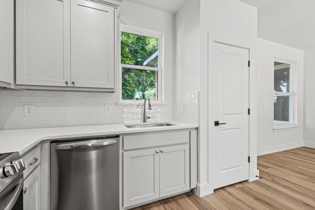 508 Florence, Denison, TX 75020