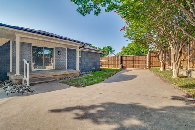 301 Valley Drive, Rockwall, TX 75087