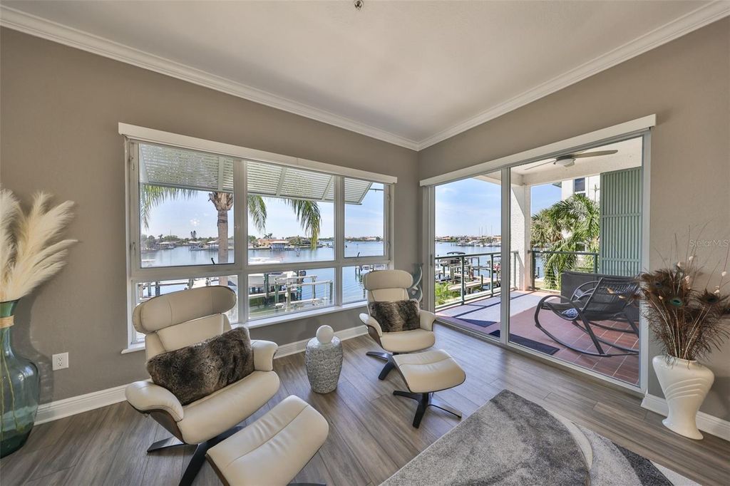 1038 BELLASOL WAY 202, Apollo Beach, FL 33572