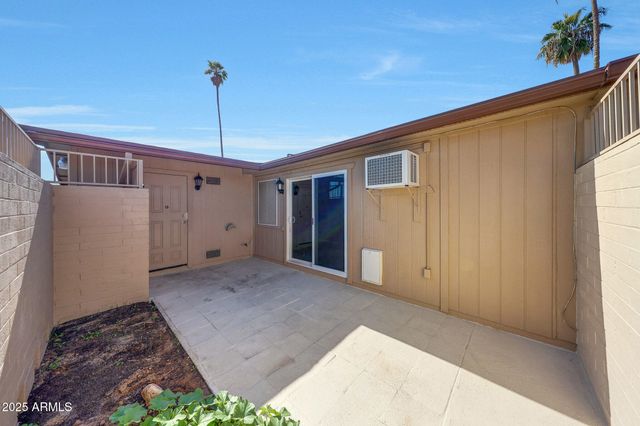 10853 W SANTA FE Drive, Sun City, AZ 85351