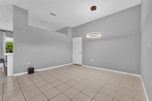 2625 SE 5th Ct, Homestead, FL 33033