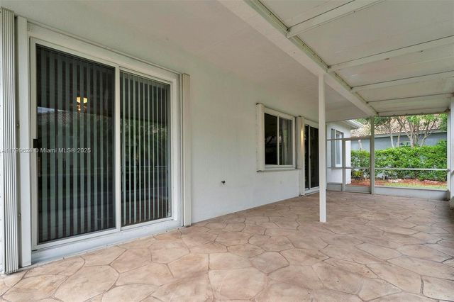 2625 SE 5th Ct, Homestead, FL 33033