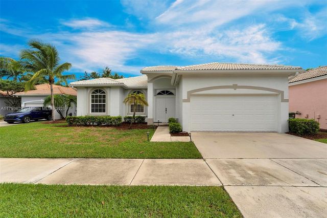 2625 SE 5th Ct, Homestead, FL 33033