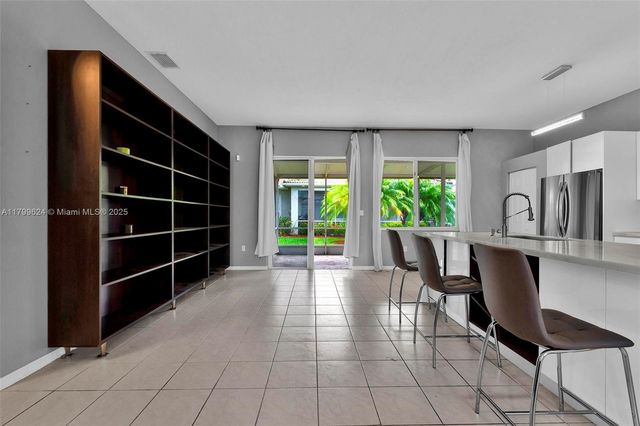 2625 SE 5th Ct, Homestead, FL 33033