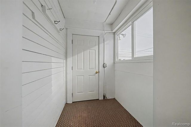 813 S Center Street, Royal Oak, MI 48067