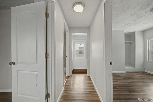 813 S Center Street, Royal Oak, MI 48067