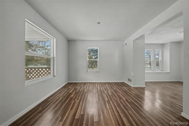 813 S Center Street, Royal Oak, MI 48067