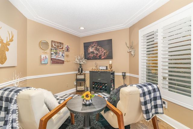 14011 Minnehaha Place, Minnetonka, MN 55391