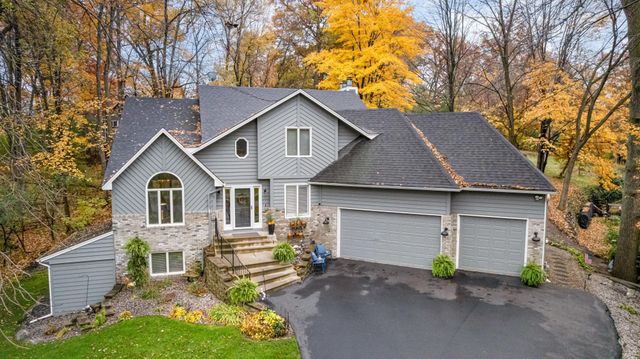 14011 Minnehaha Place, Minnetonka, MN 55391