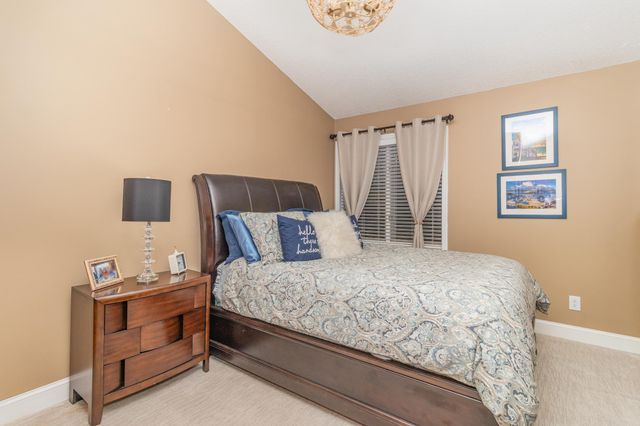 14011 Minnehaha Place, Minnetonka, MN 55391