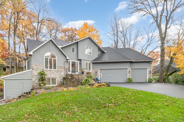 14011 Minnehaha Place, Minnetonka, MN 55391